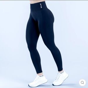 DYFNE Dynamic leggings. Size: Small